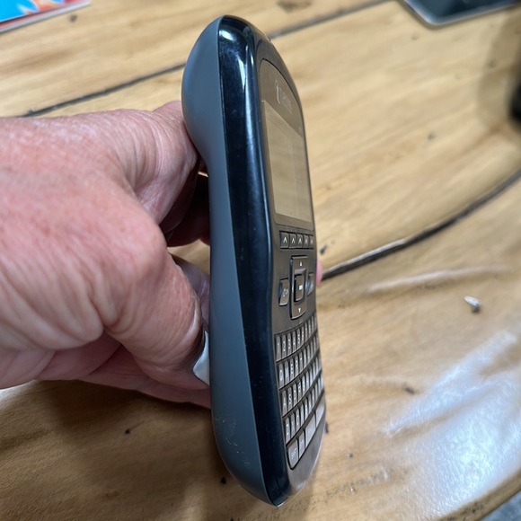 Turning Technologies QT2 clicker - Picture 4 of 5